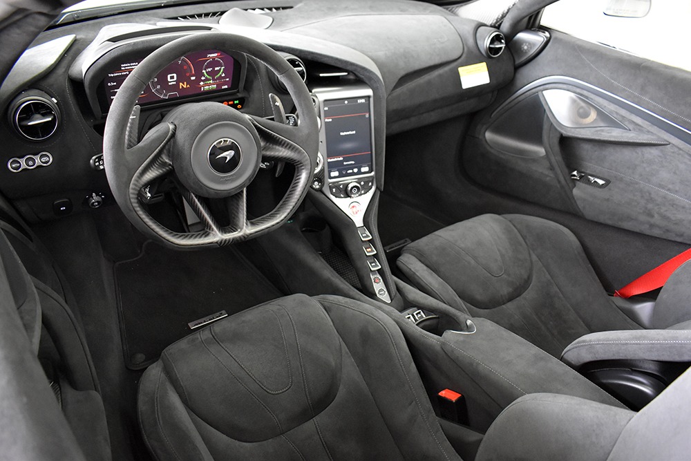 2022 McLaren 720S Spider Image 4