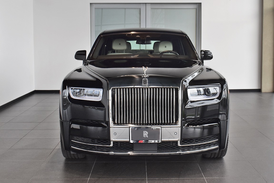 2020 Rolls-Royce Phantom Image 2