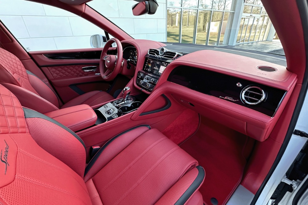 2022 Bentley Bentayga Speed Image 2