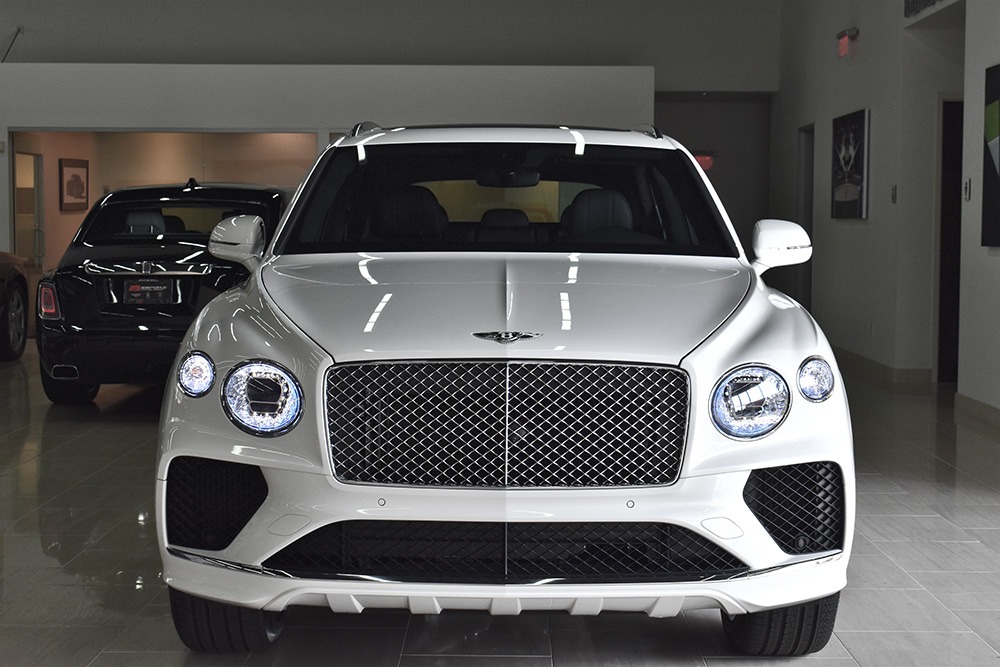2022 Bentley Bentayga V8 Image 10