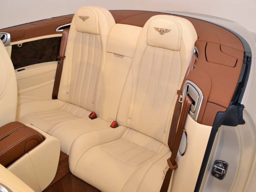 2012 Bentley Continental GT Convertible Image 23
