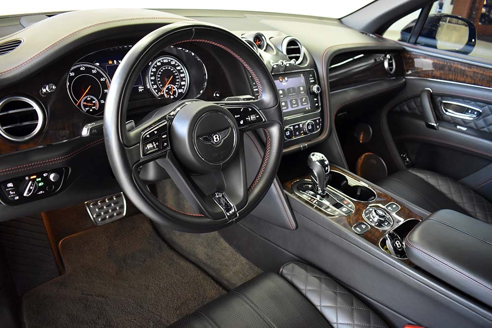 2017 Bentley Bentayga Image 3