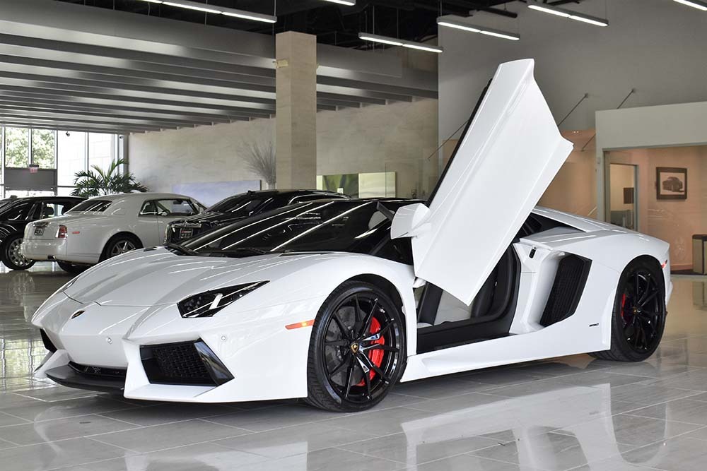 2013 Lamborghini Aventador Image 6