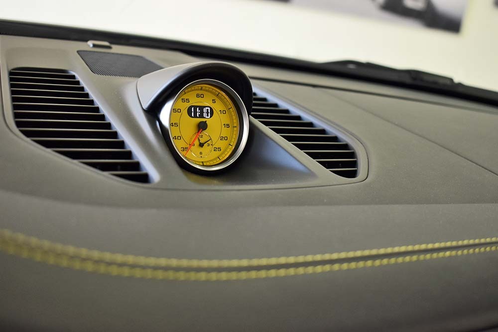 2017 Porsche 911 Image 10