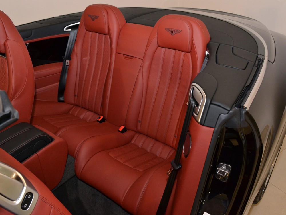 2012 Bentley Continental GT Convertible Image 23
