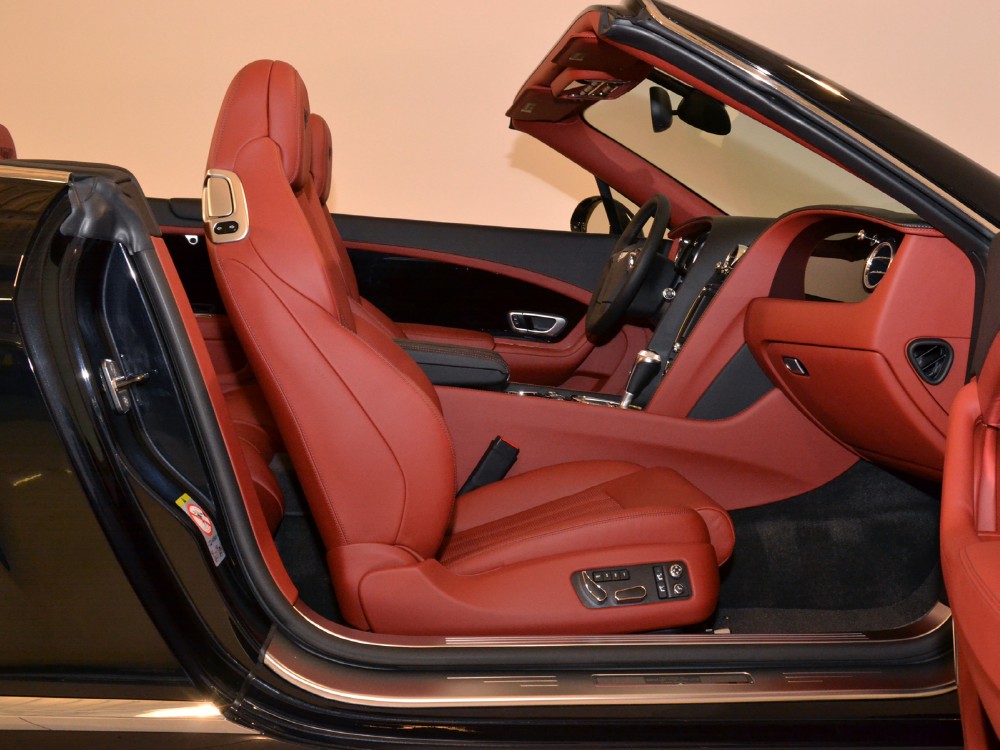 2012 Bentley Continental GT Convertible Image 24