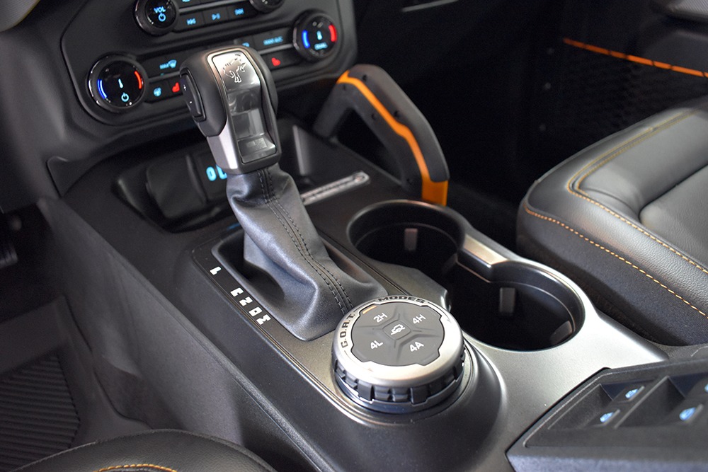 2022 Ford Bronco Image 9