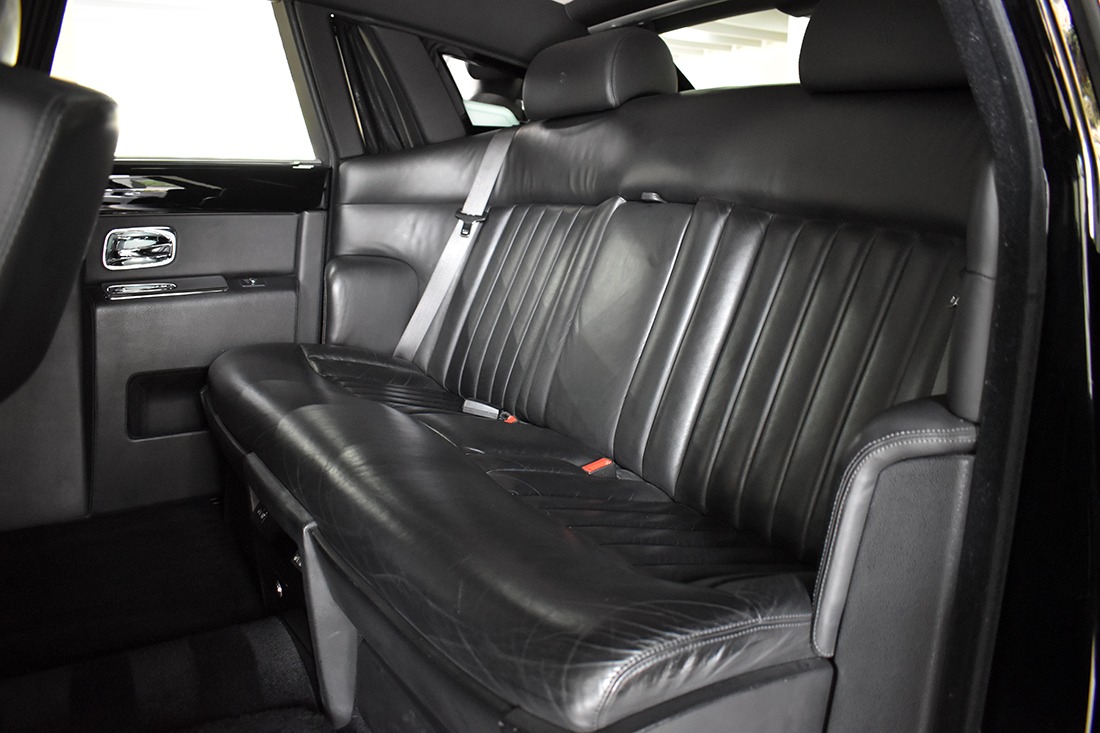 2006 Rolls-Royce Phantom Image 4