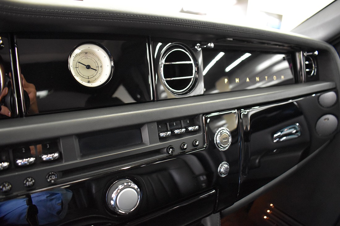 2006 Rolls-Royce Phantom Image 8
