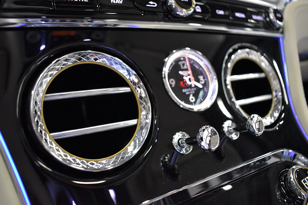 2020 Bentley Continental Image 10