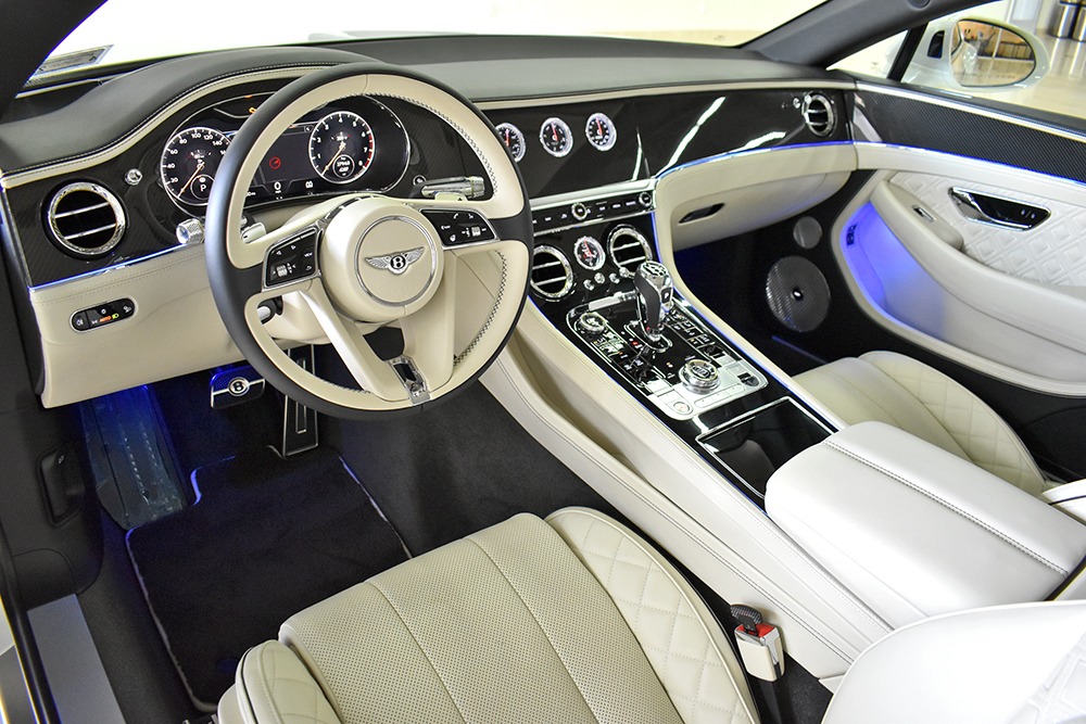 2020 Bentley Continental Image 3