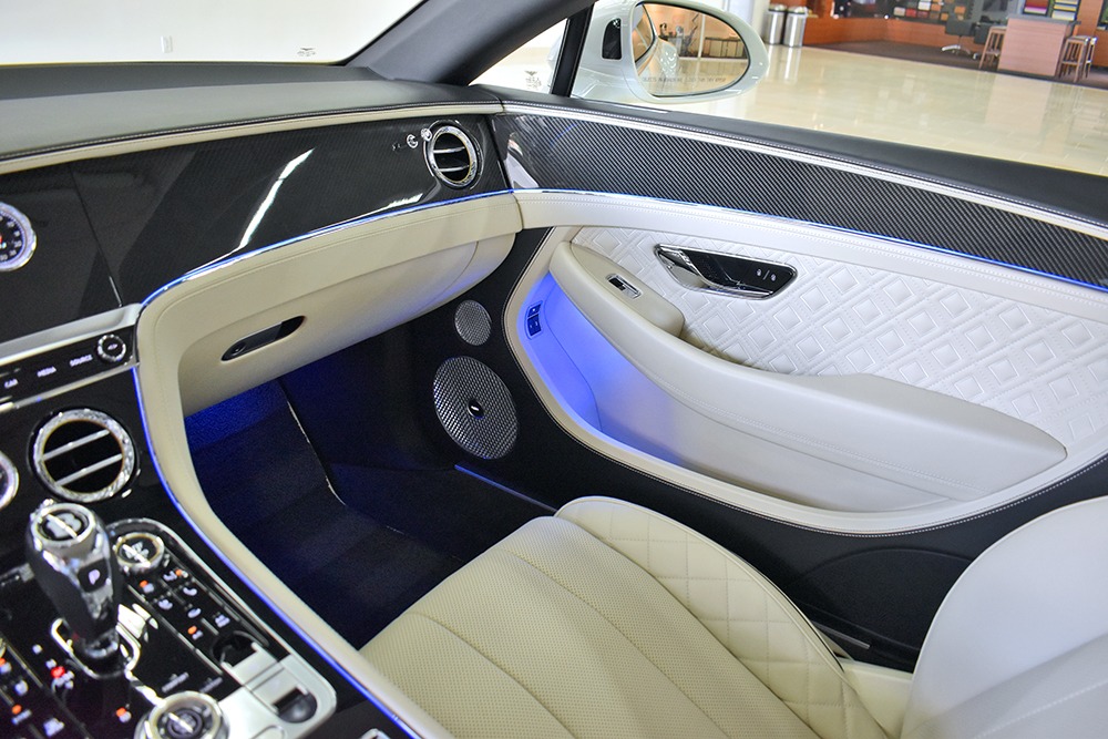 2020 Bentley Continental Image 8