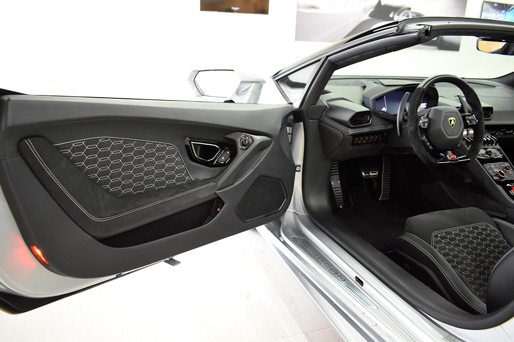 2019 Lamborghini Huracan Image 6