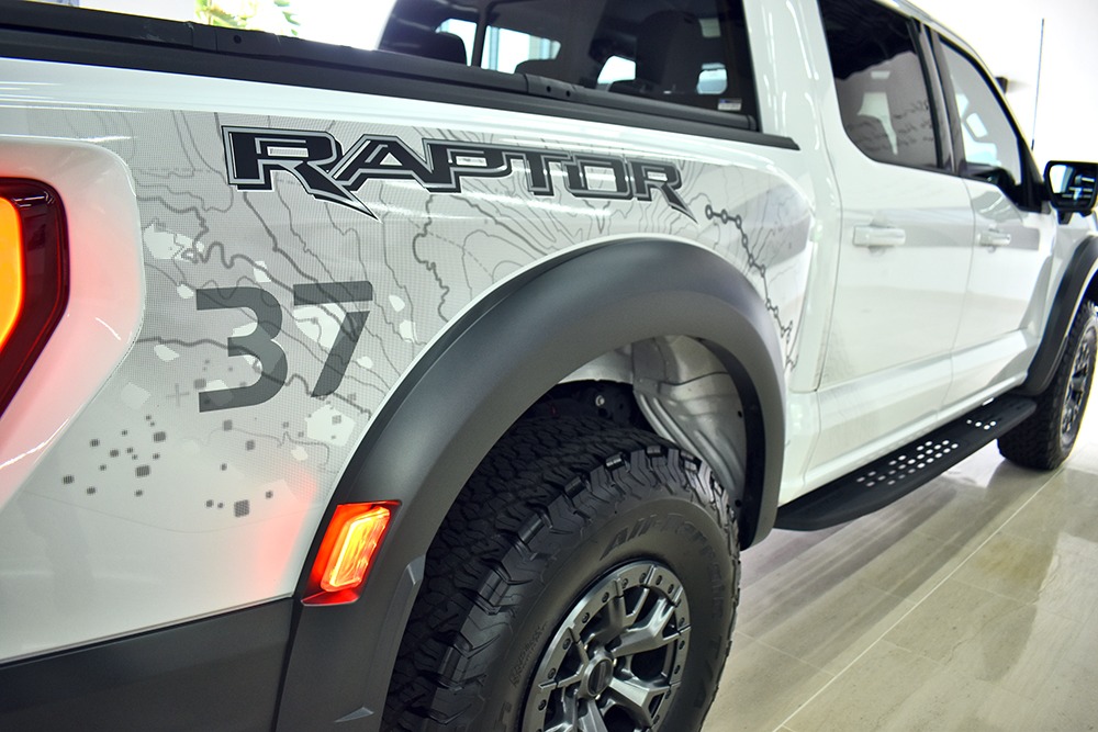 2021 Ford F-150 Image 2