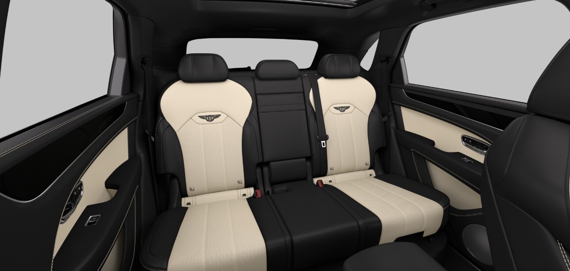 2022 Bentley Bentayga V8 Image 6