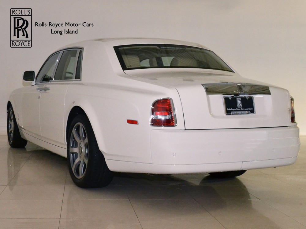 2010 Rolls-Royce Phantom Image 8