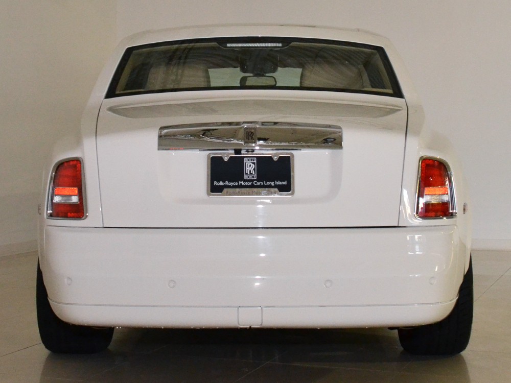 2010 Rolls-Royce Phantom Image 9