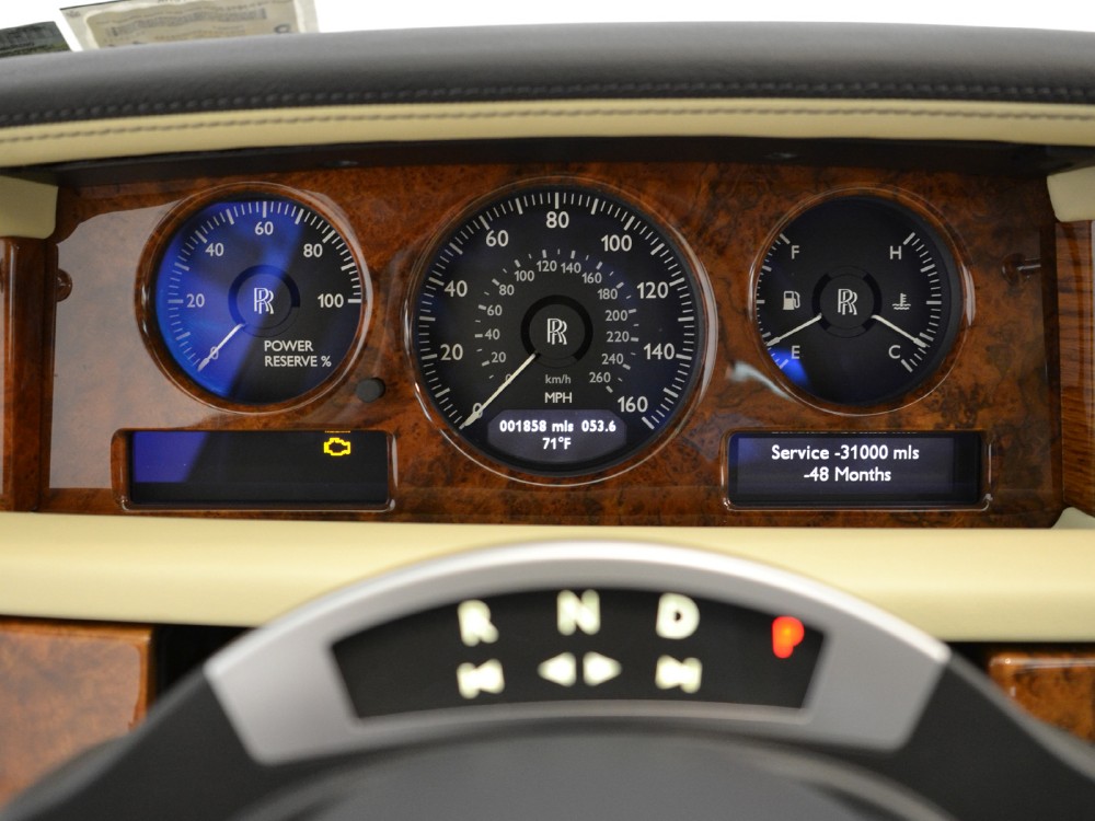2006 Rolls-Royce Phantom Image 12