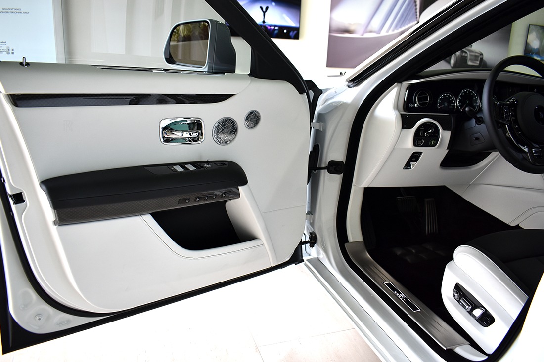2022 Rolls-Royce Ghost Image 6