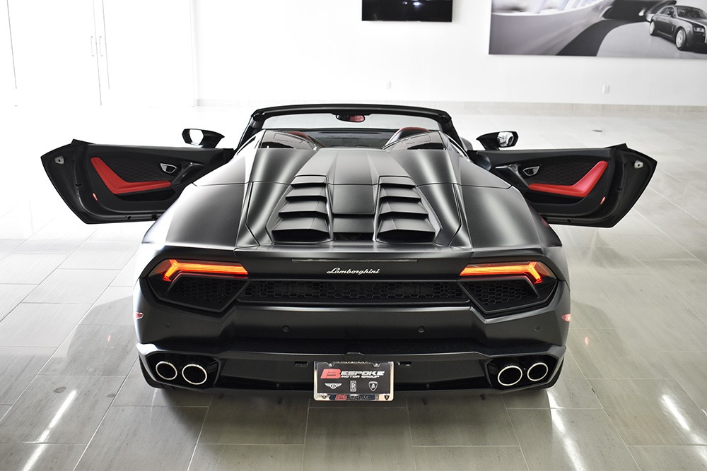 2017 Lamborghini Huracan Image 6