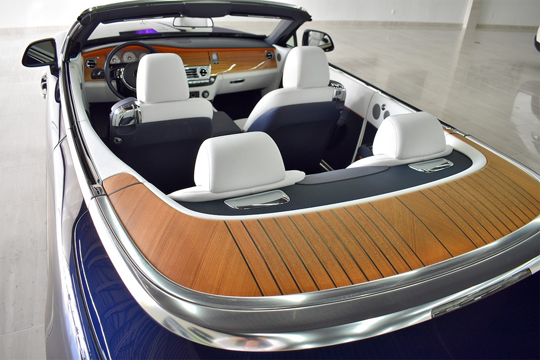 2017 Rolls-Royce Dawn Image 3