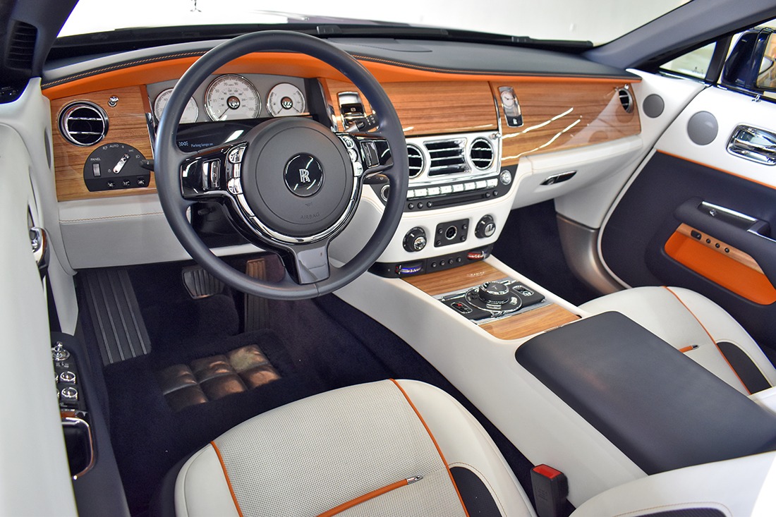 2017 Rolls-Royce Dawn Image 4
