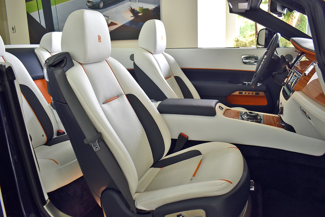 2017 Rolls-Royce Dawn Image 6