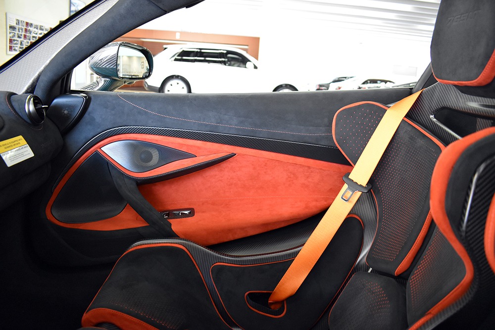 2022 McLaren 765LT Spider Image 7