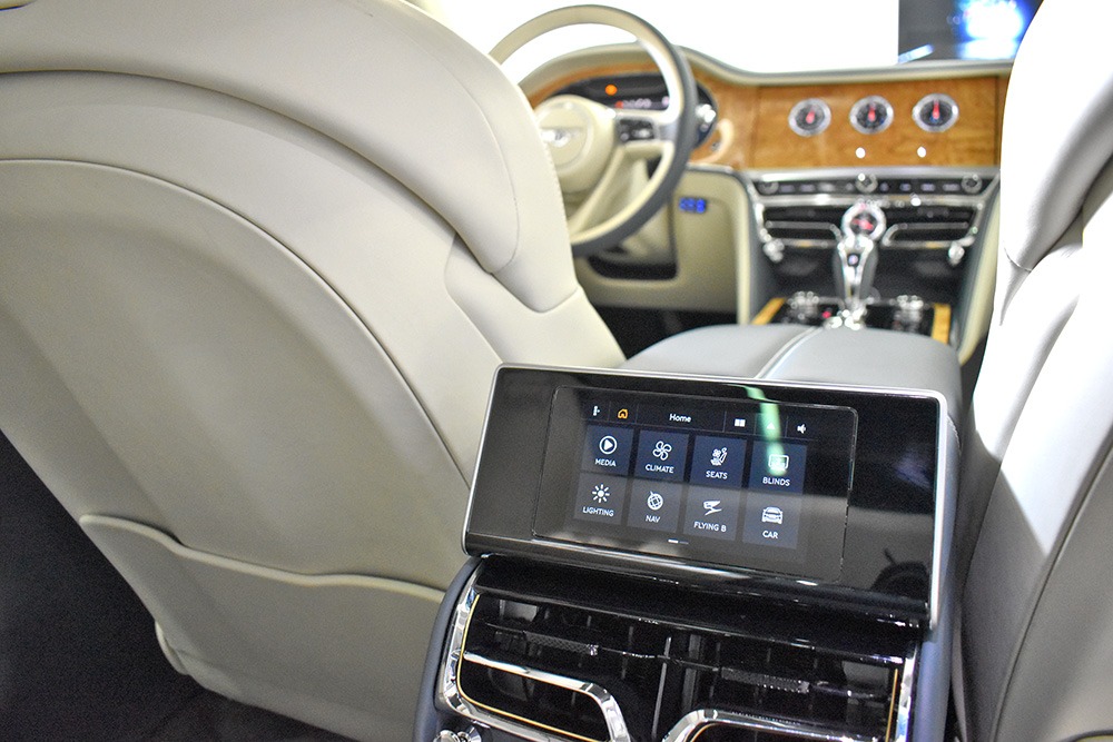 2020 Bentley Flying Spur Image 12