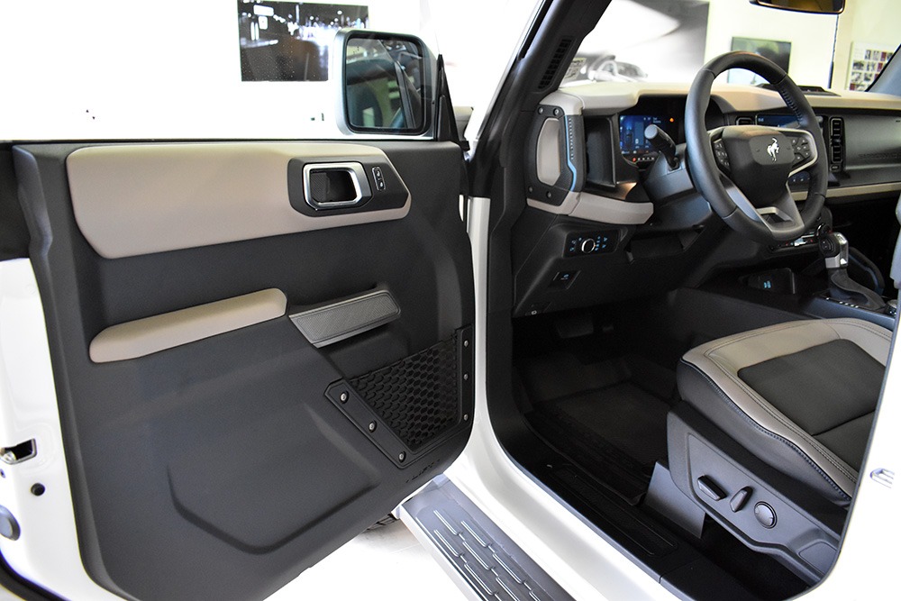 2022 Ford Bronco Image 5