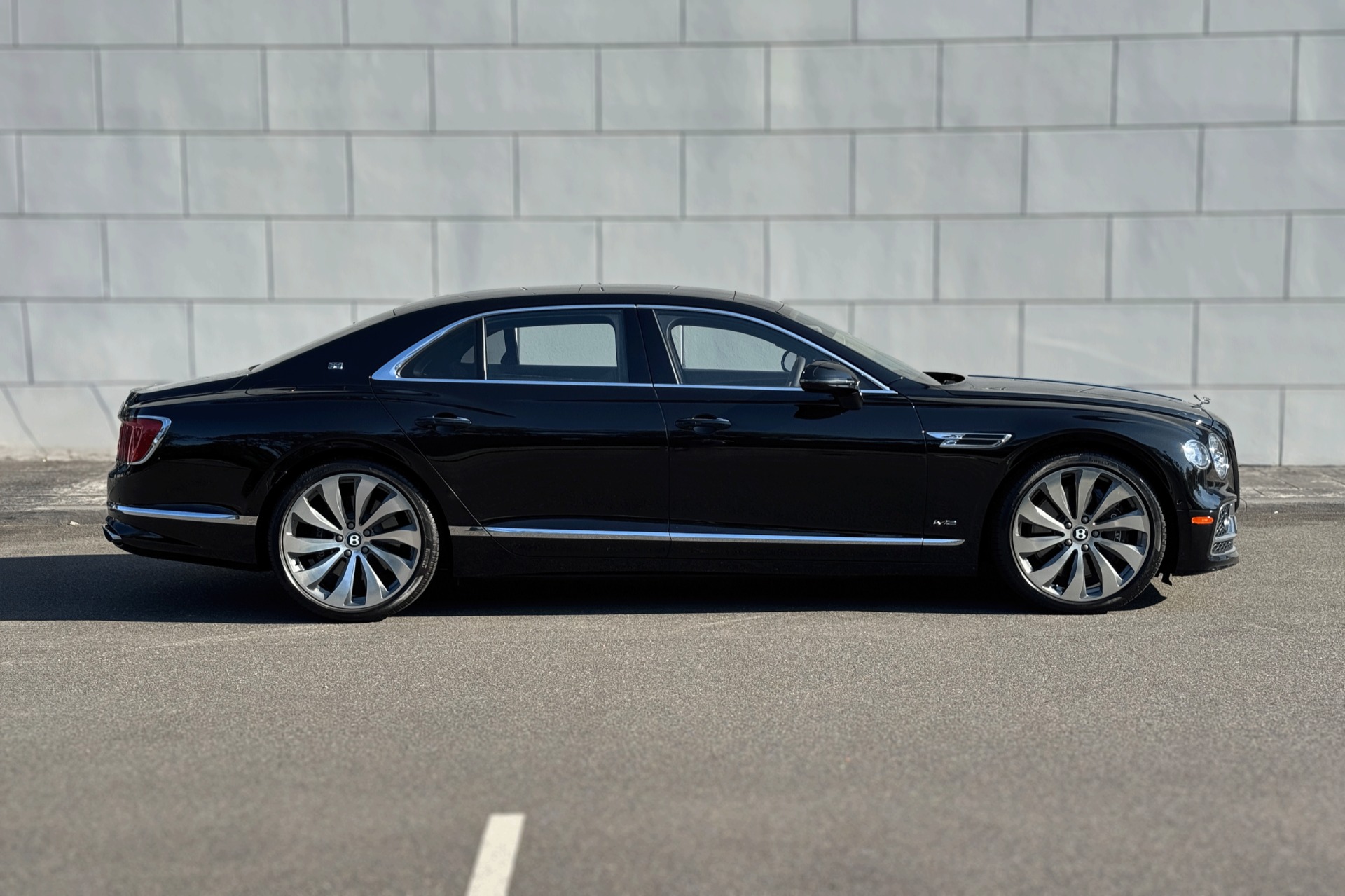 2020 Bentley Flying Spur Image 5