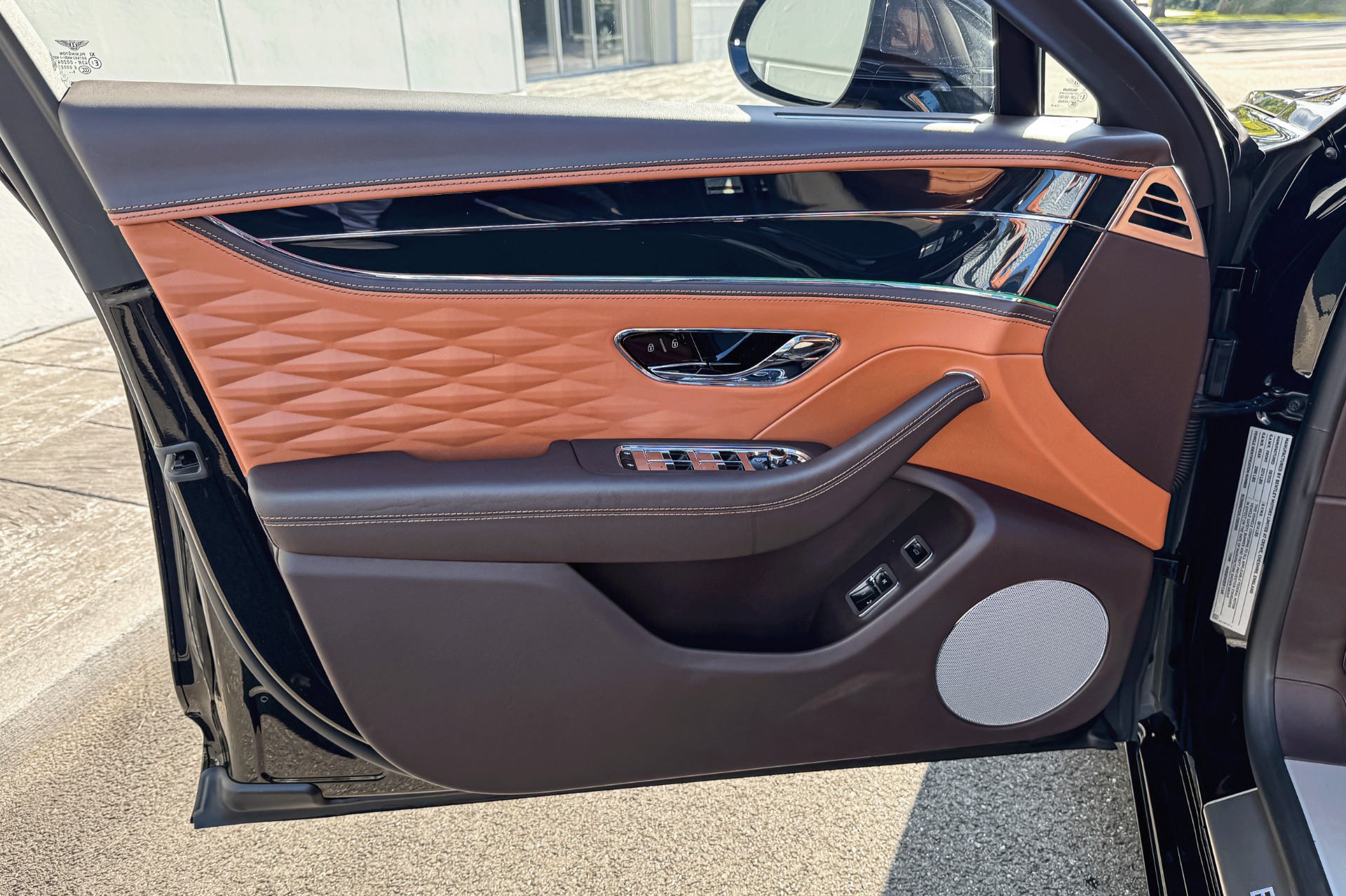 2020 Bentley Flying Spur Image 7