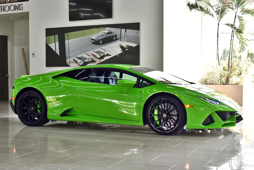 2022 Lamborghini Huracan Image 5