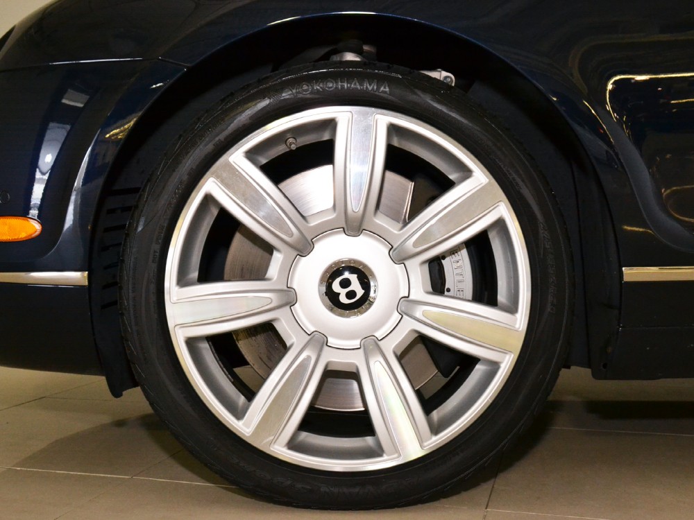 2006 Bentley Continental Flying Spur Image 4