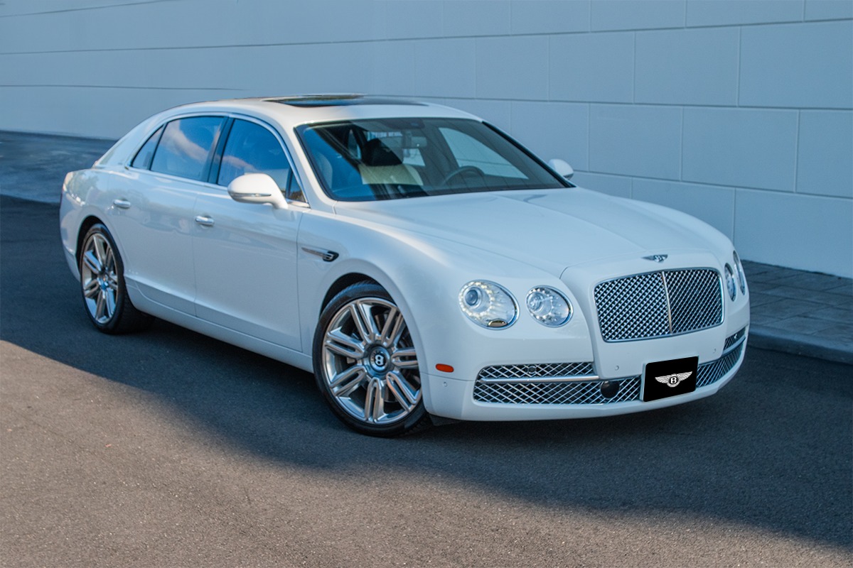 2018 Bentley Flying Spur Image 19