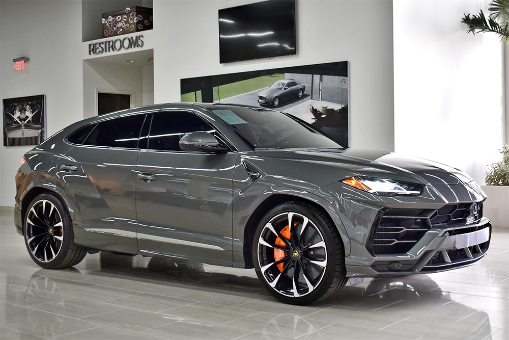 2021 Lamborghini Urus Image 6