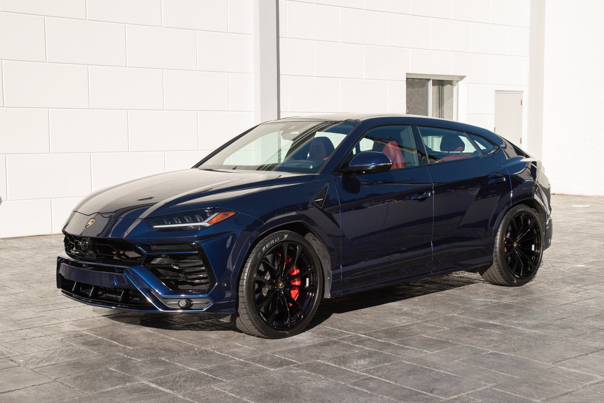 2022 Lamborghini Urus Image 14