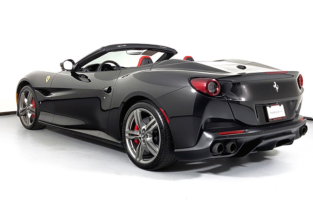 2019 Ferrari Portofino Image 8