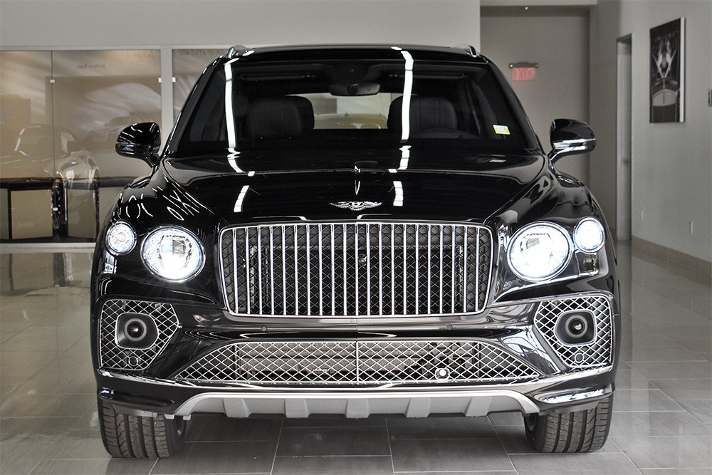 2023 Bentley Bentayga EWB Image 13