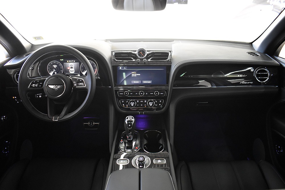 2023 Bentley Bentayga EWB Image 14
