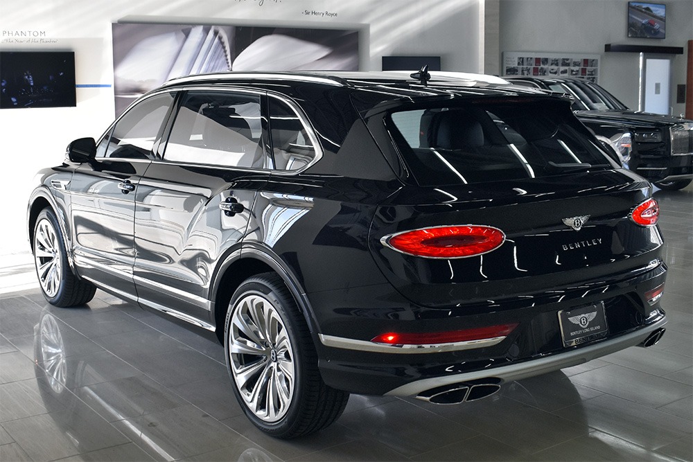 2023 Bentley Bentayga EWB Image 2