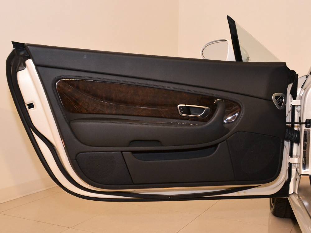 2008 Bentley Continental GT Convertible Image 26