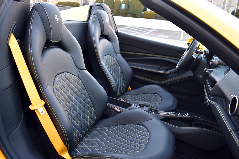 2021 Ferrari F8 Spider Image 5