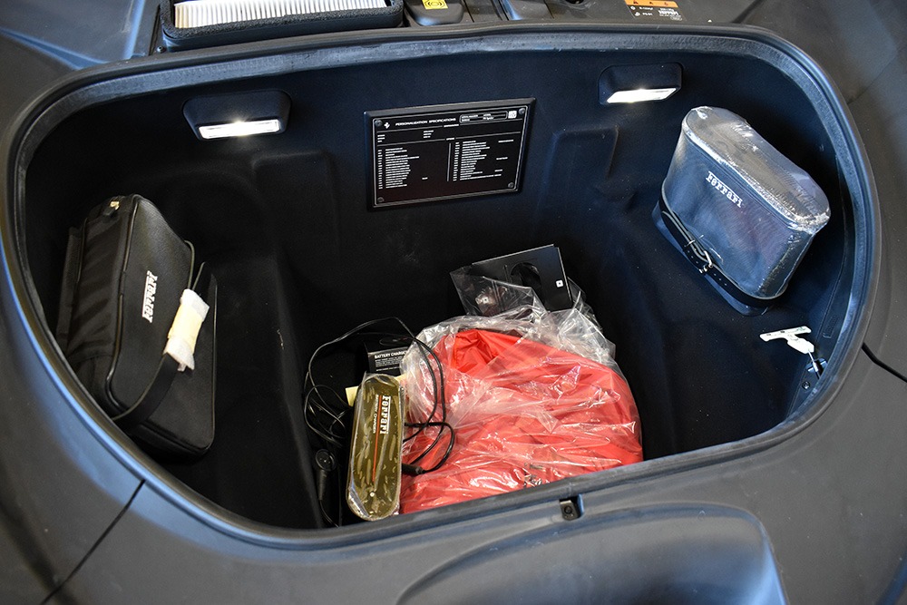 2021 Ferrari F8 Spider Image 7