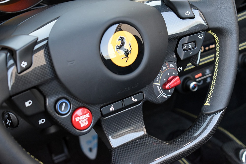 2021 Ferrari F8 Spider Image 9