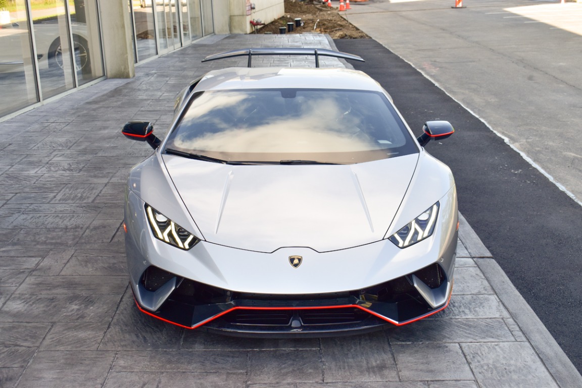 2018 Lamborghini Huracan Image 8