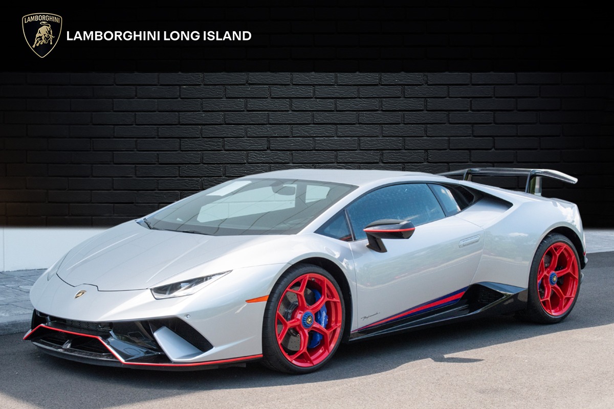2018 Lamborghini Huracan Image 1