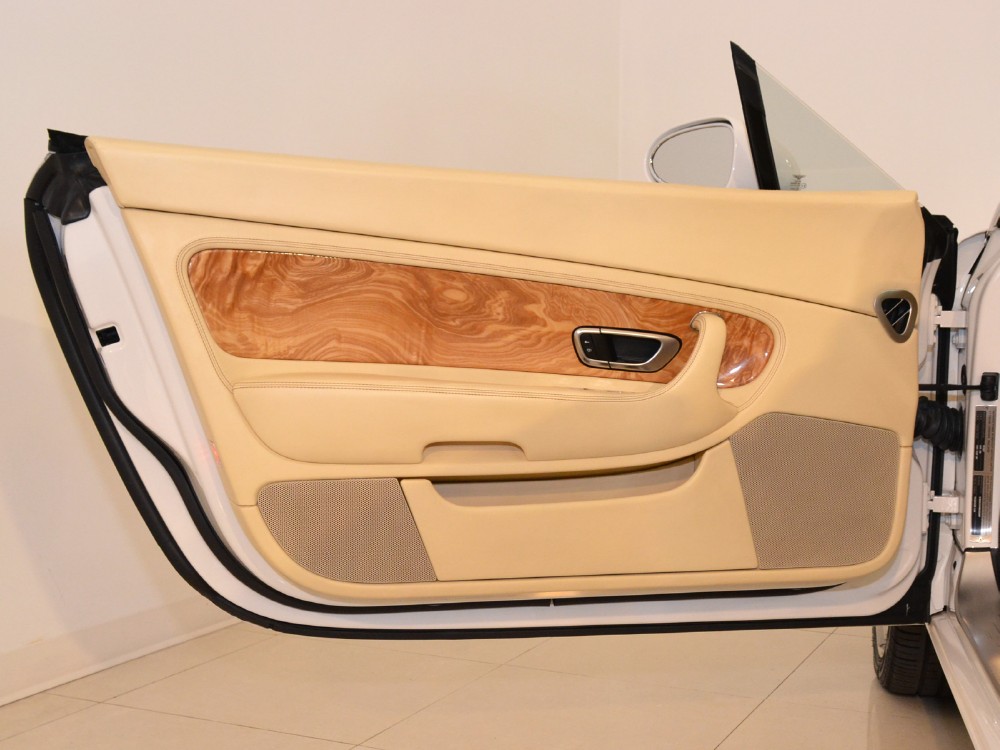2008 Bentley Continental GT Convertible Image 26