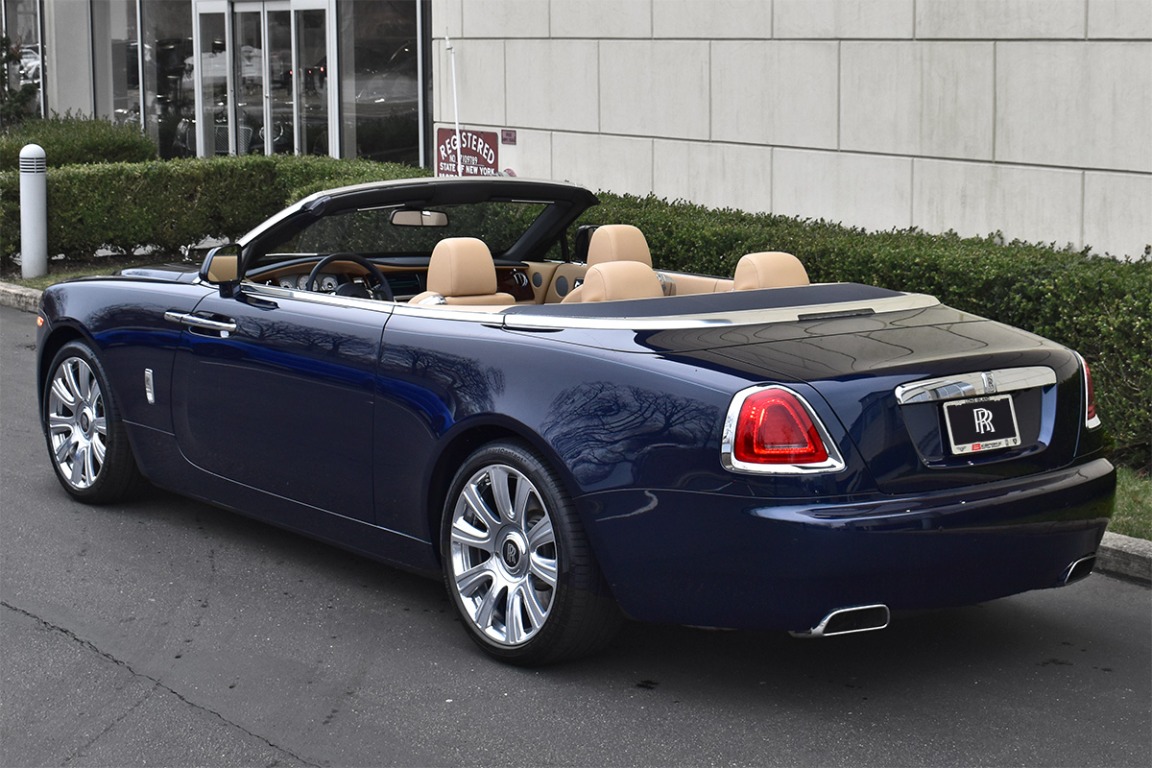2018 Rolls-Royce Dawn Image 2