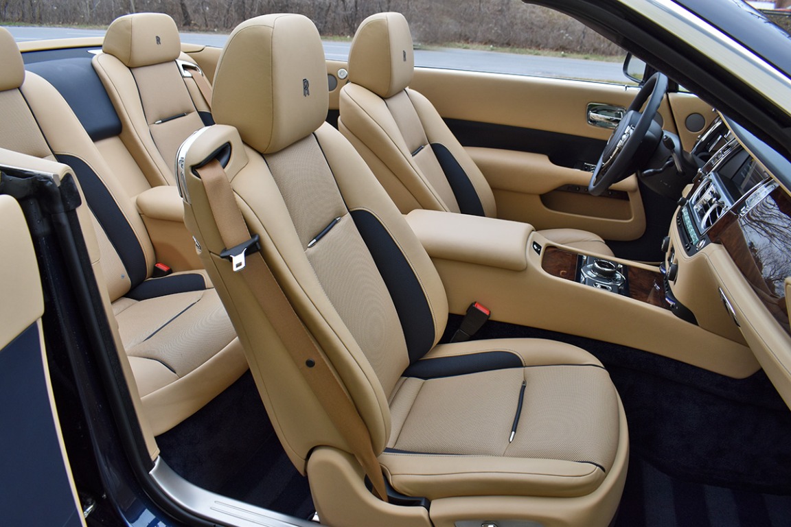 2018 Rolls-Royce Dawn Image 8